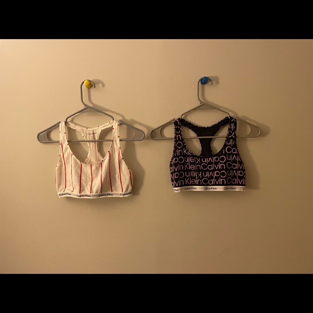 2 Calvin Klein Bras